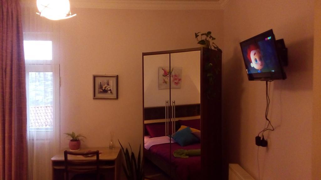 Guesthouse Honeymoon Sighnaghi Εξωτερικό φωτογραφία
